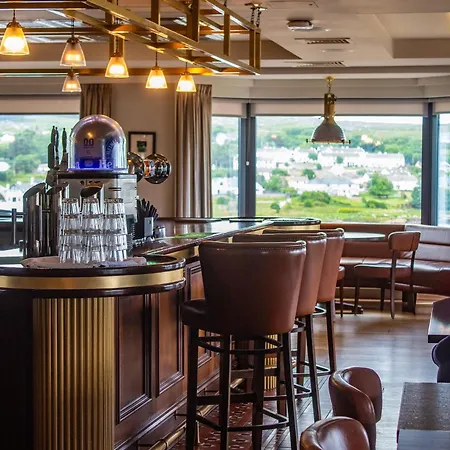 Waterfront Szálloda