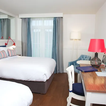 Waterfront 4* 던글로