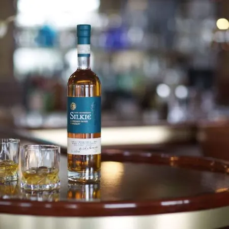 Waterfront 던글로